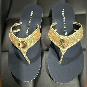 Tommy Hilfiger Gold Glitter Thong Sandals with Navy Footbed